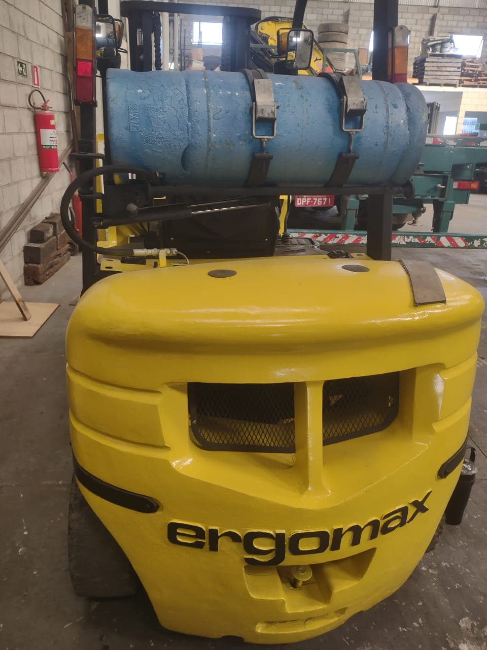 Empilhadeira Combustão - Ergomax - FG30