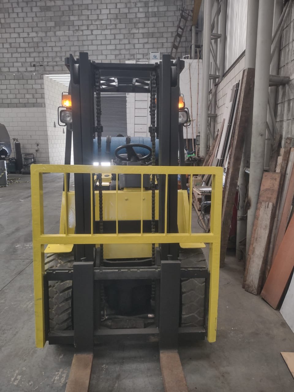 Empilhadeira Combustão - Ergomax - FG30