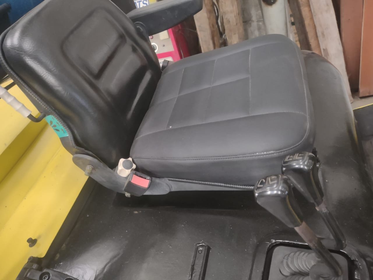 Empilhadeira Combustão - Ergomax - FG30