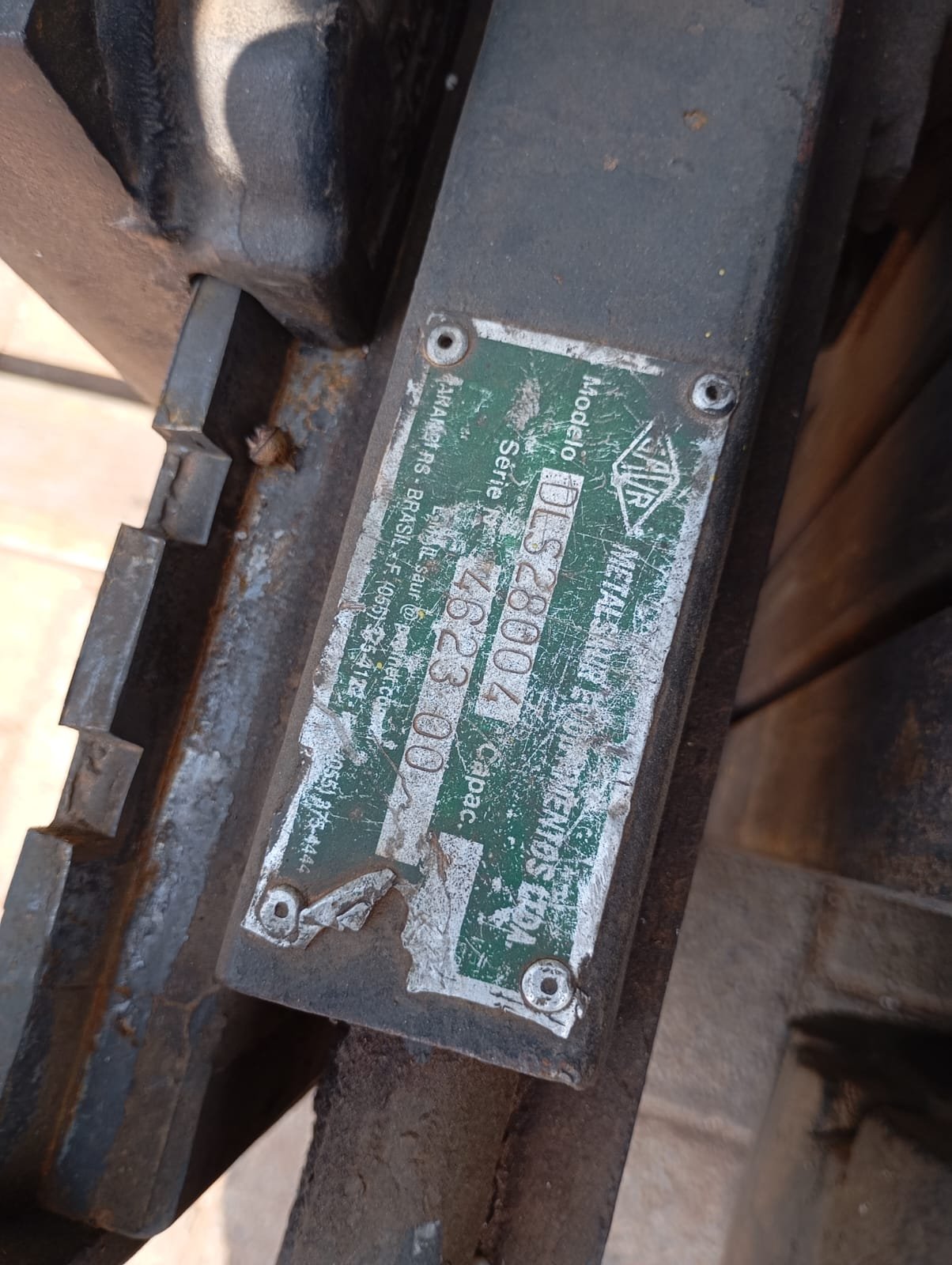 Empilhadeira Combustão - Komatsu - FG25