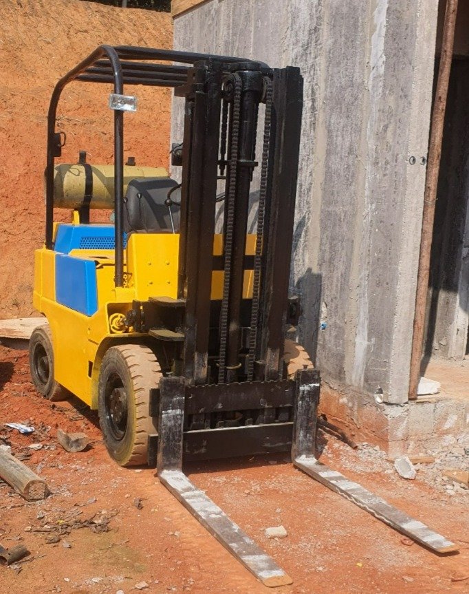 Empilhadeira Combustão - Yale - G83P050