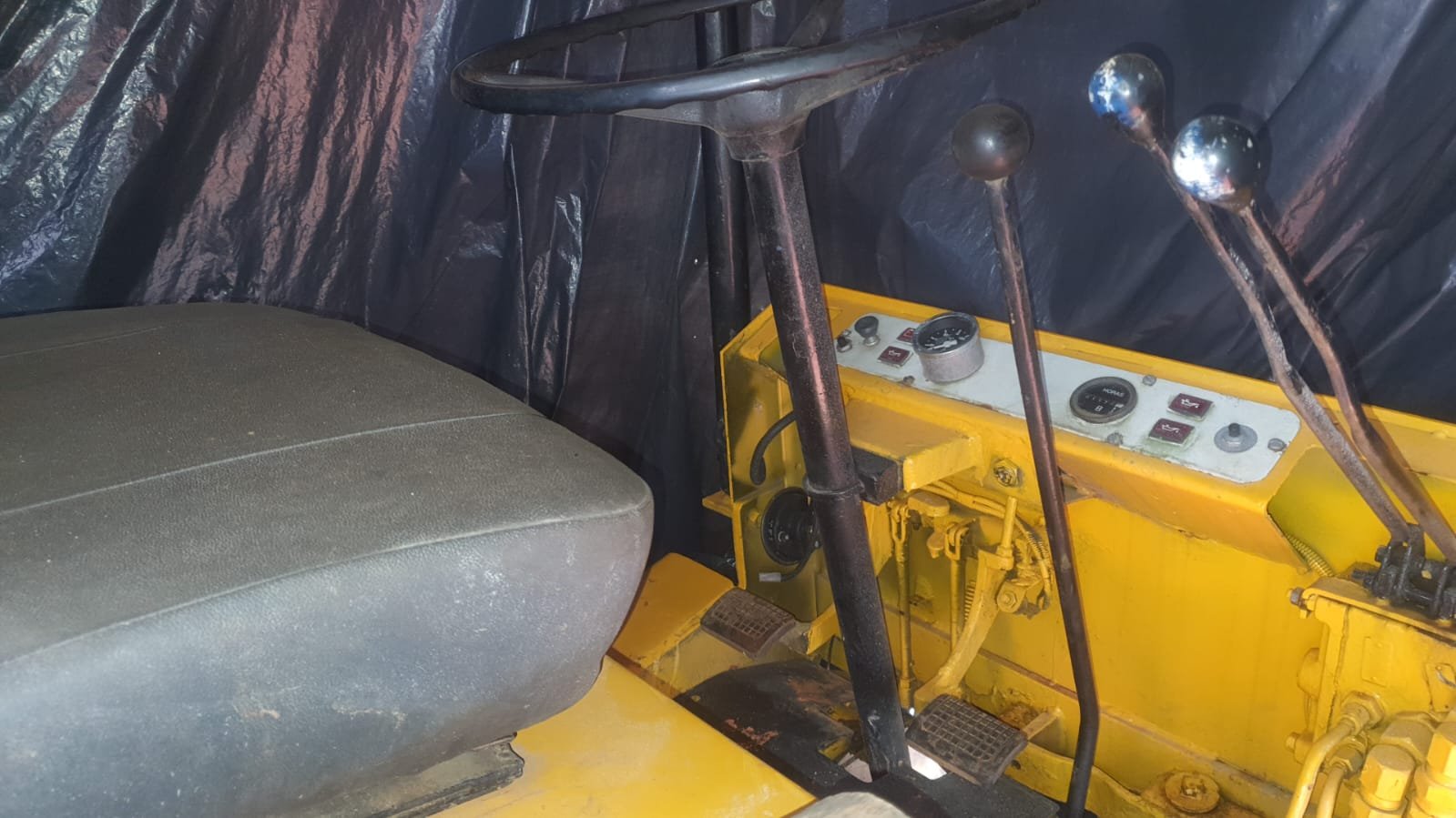 Empilhadeira Combustão - Yale - G83P050