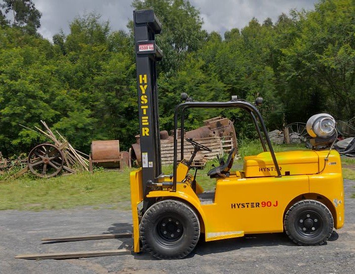 Empilhadeira Combustão - Hyster - H90J