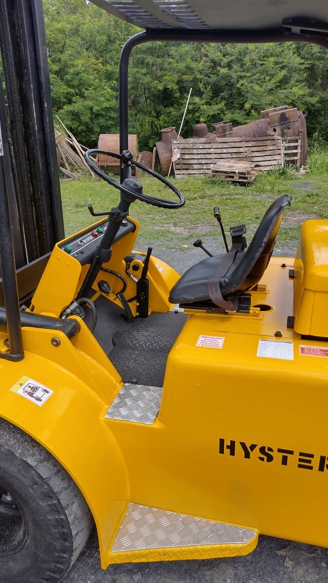 Empilhadeira Combustão - Hyster - H90J