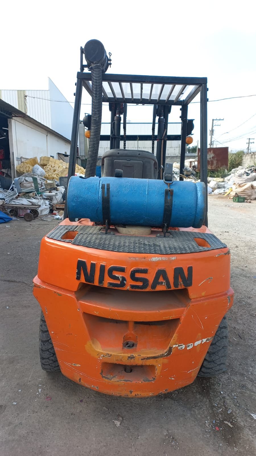 Empilhadeira Combustão - Nissan - FG40