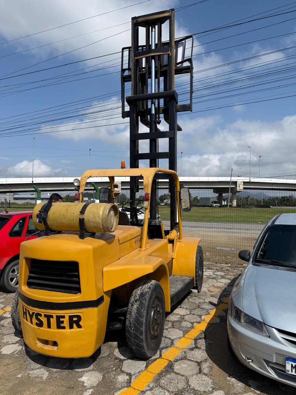 Empilhadeira Combustão - Hyster - H150J