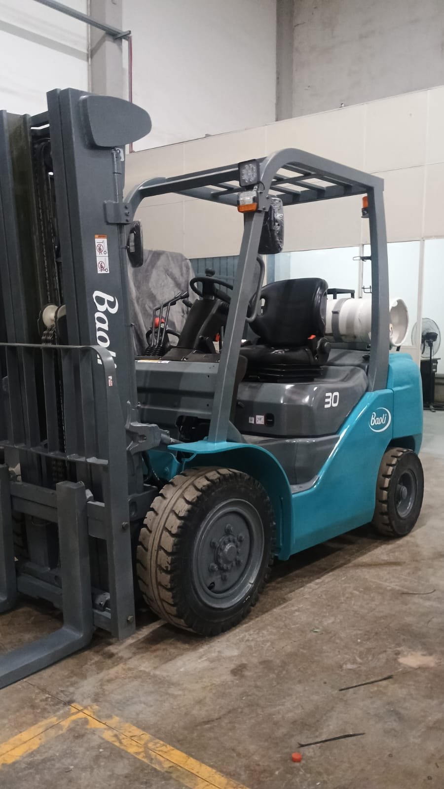 Empilhadeira Combustão - Baoli - FG30