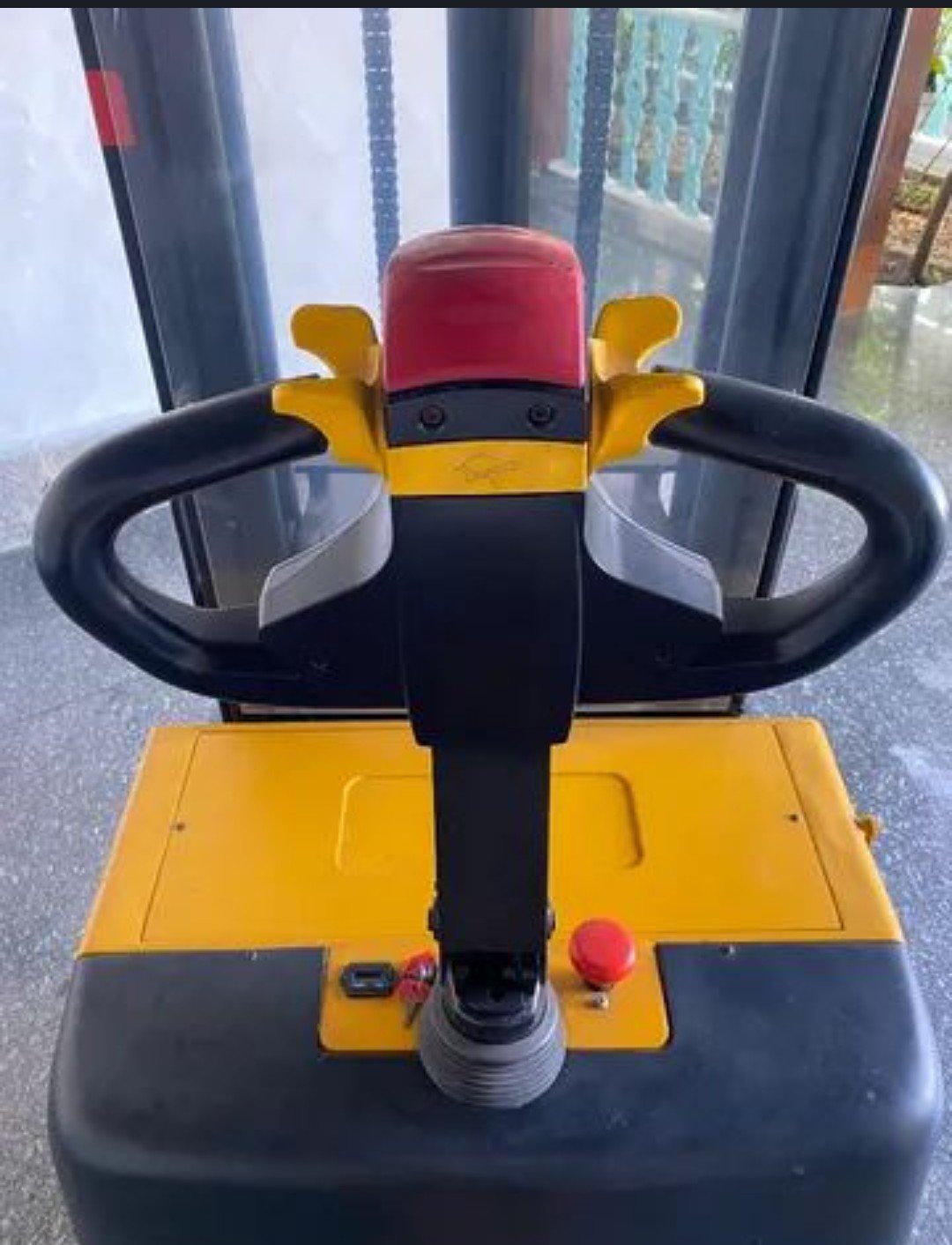 Empilhadeira Paleteira - Beltolls - CDD15A