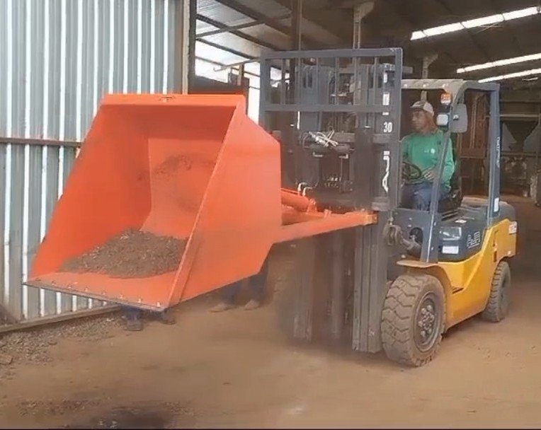 Concha Hidráulica para Empilhadeira - FLD - Concha