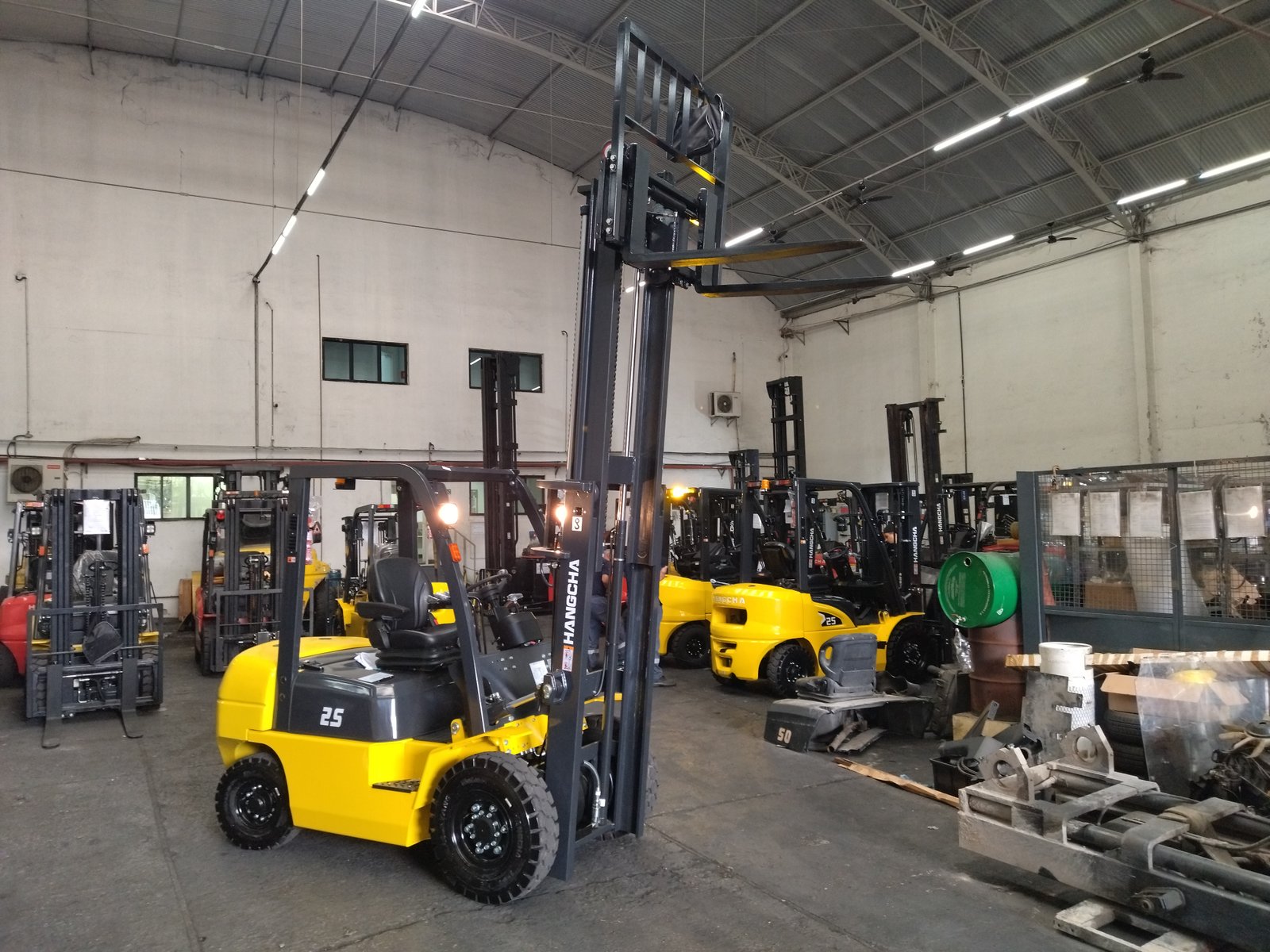 Empilhadeira Combustão - Hangcha - CPCD25