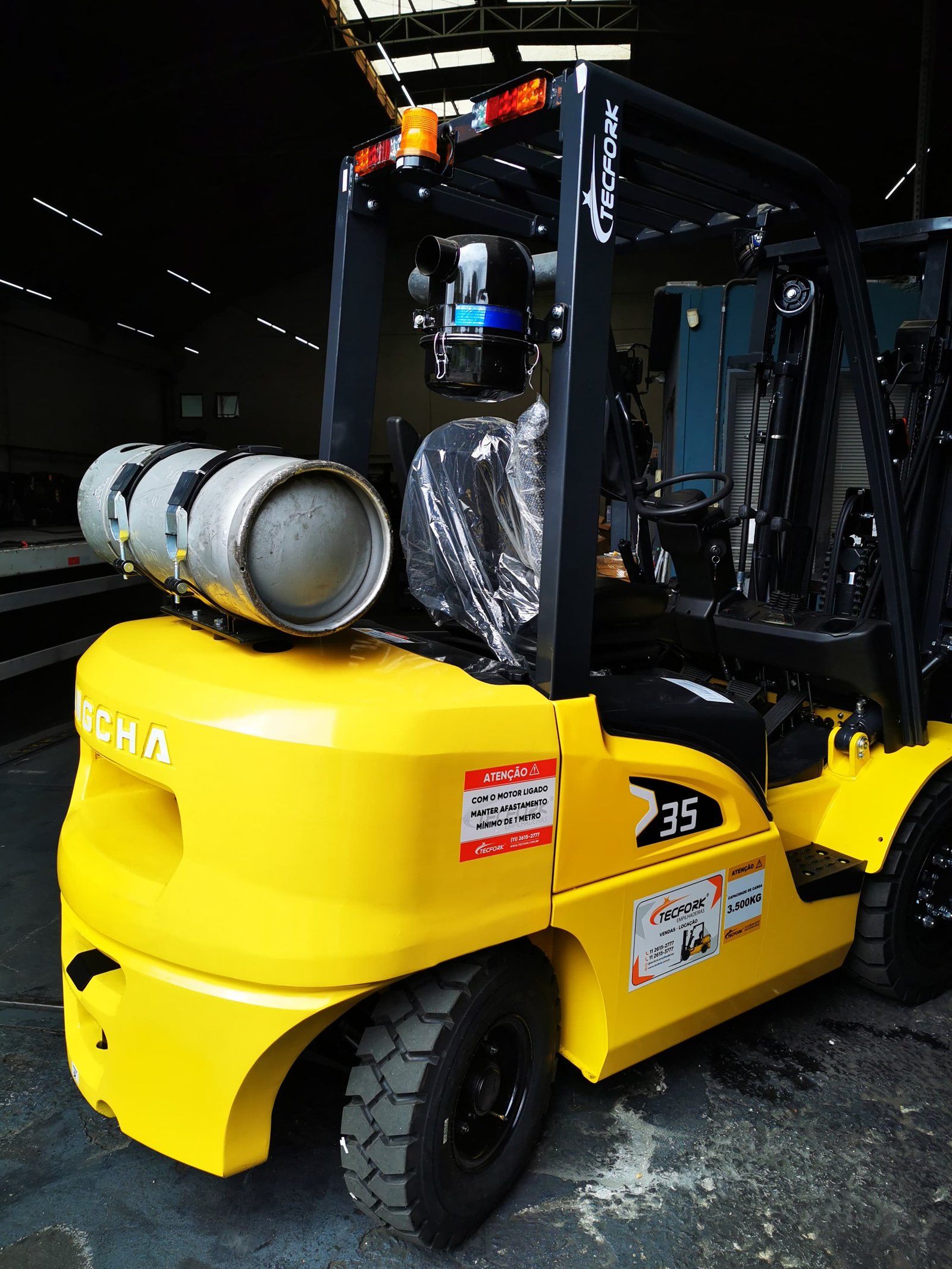 Empilhadeira Combustão - Hangcha - CPQD35