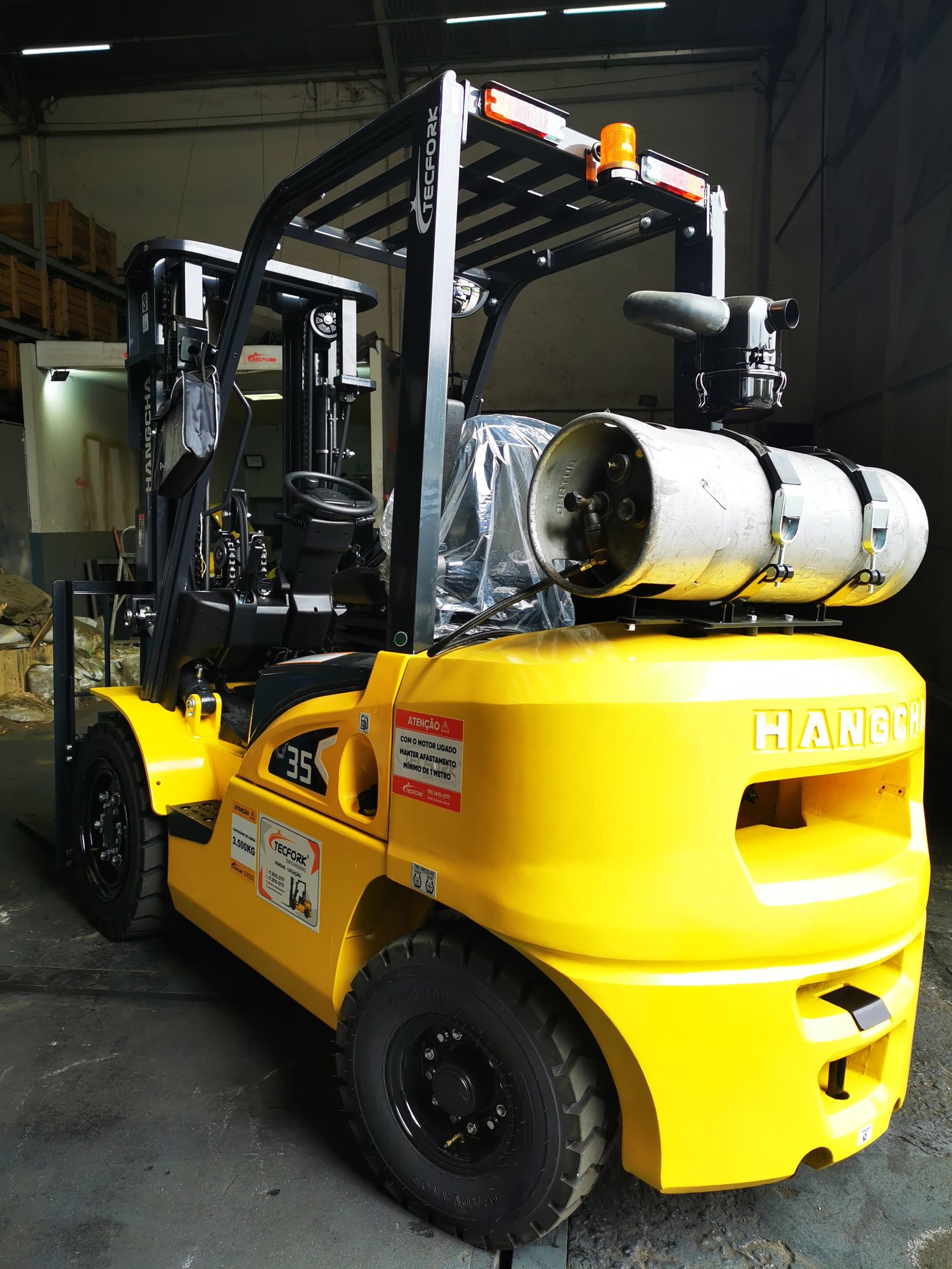 Empilhadeira Combustão - Hangcha - CPQD35