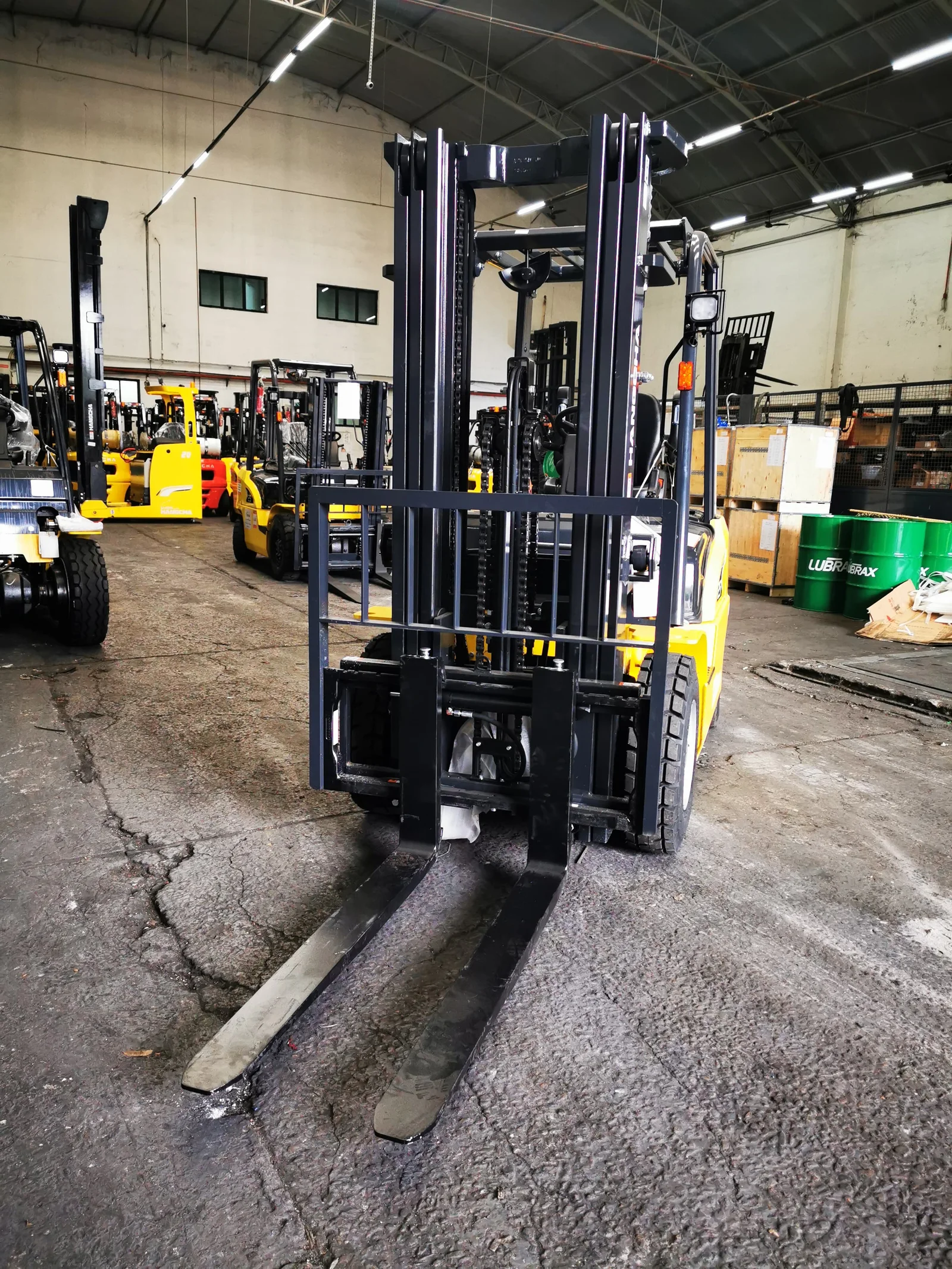 Empilhadeira Contrabalanceada - Hangcha - CPD25