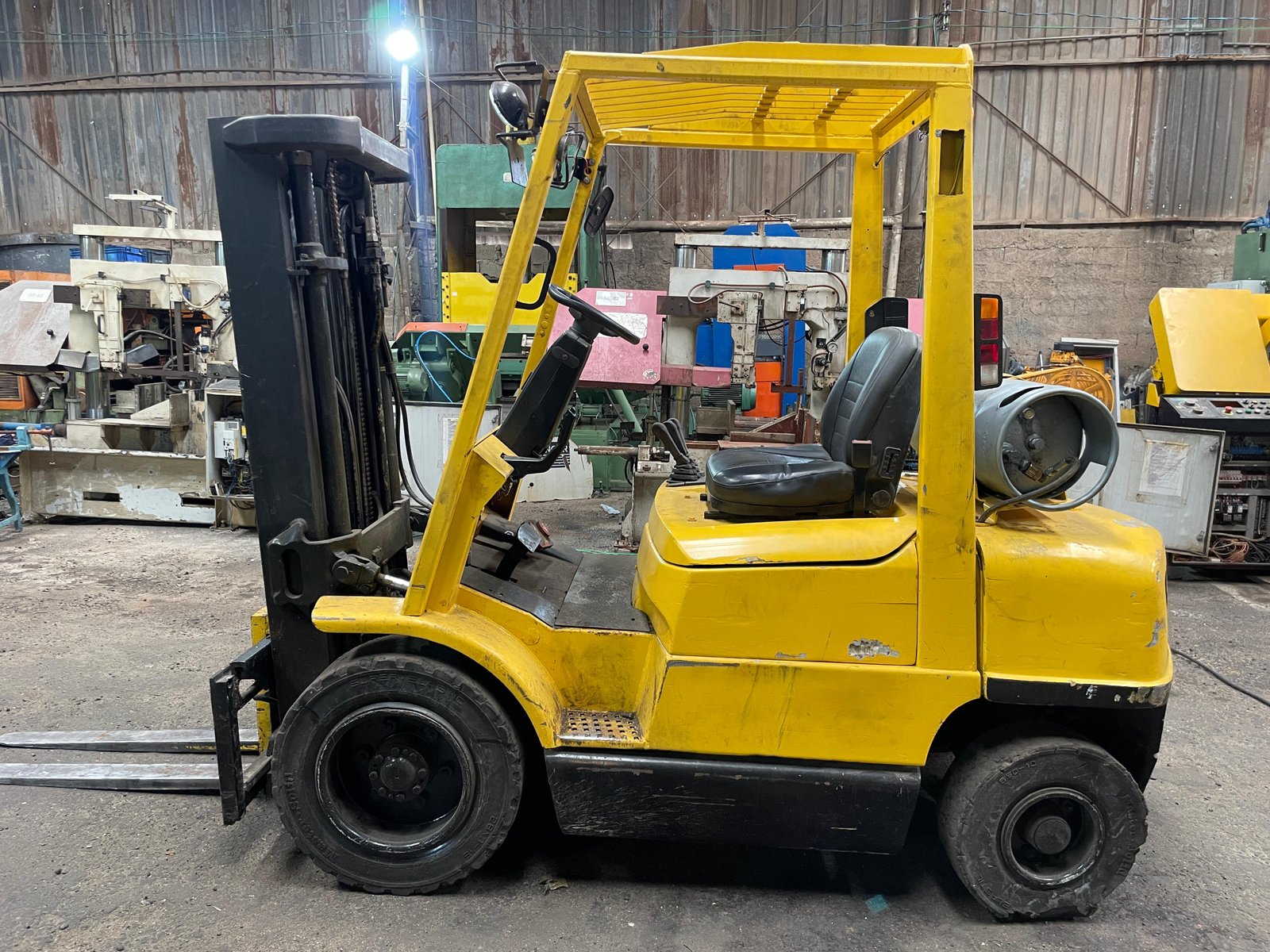 Empilhadeira Combustão - Hyster - H50XM