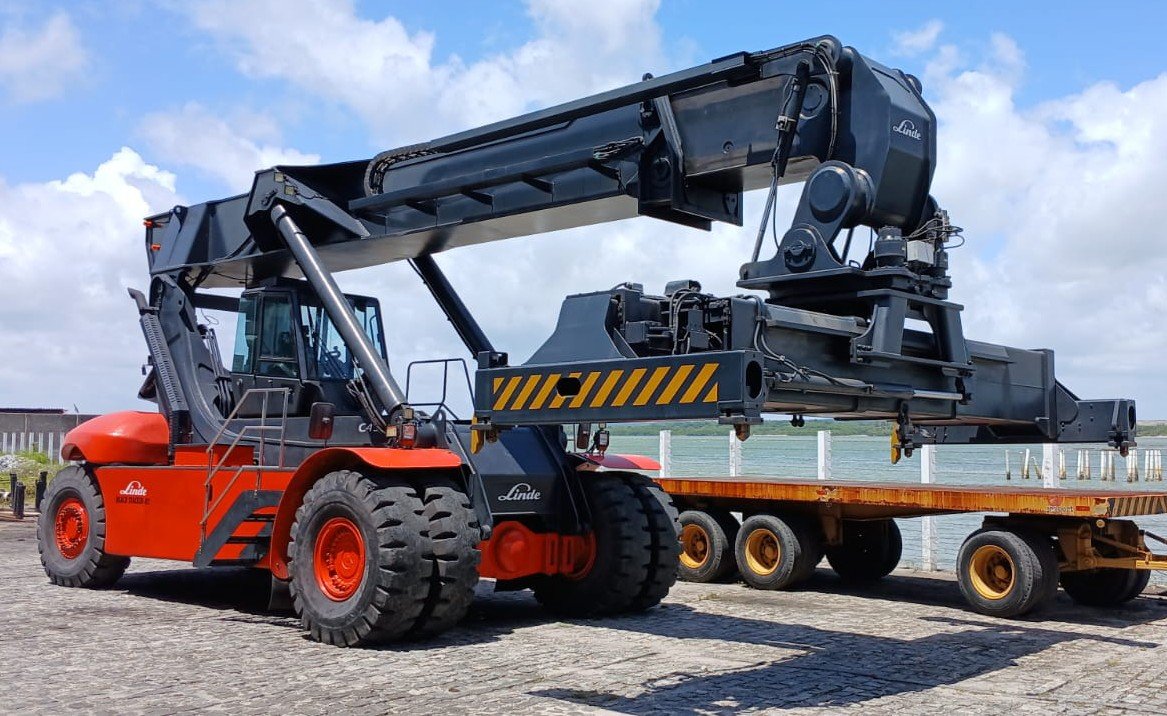 Empilhadeira Reach Stacker - Linde - C4531