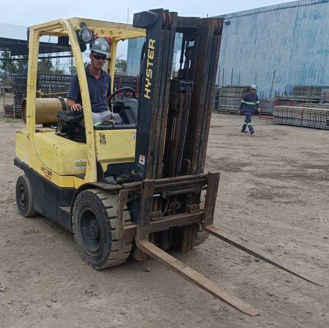Empilhadeira Combustão - Hyster - H55FT