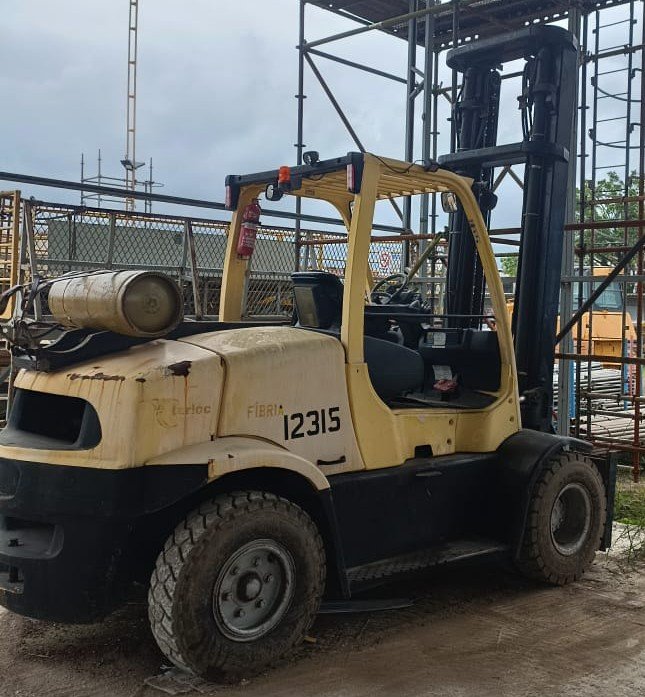 Empilhadeira Combustão - Hyster - H155FT