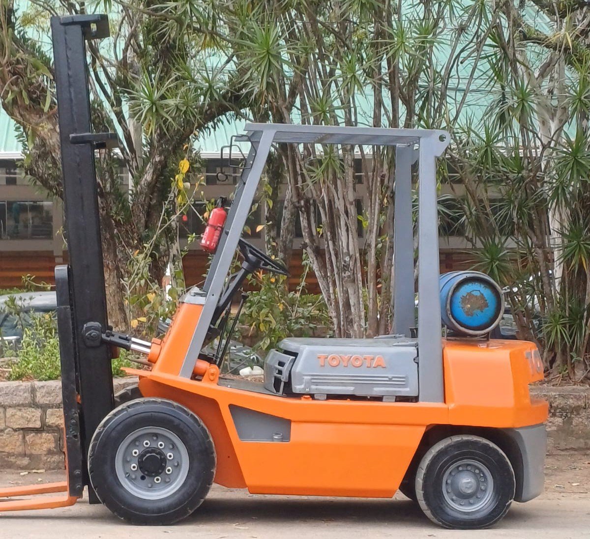 Empilhadeira Combustão - Toyota - 4FG25