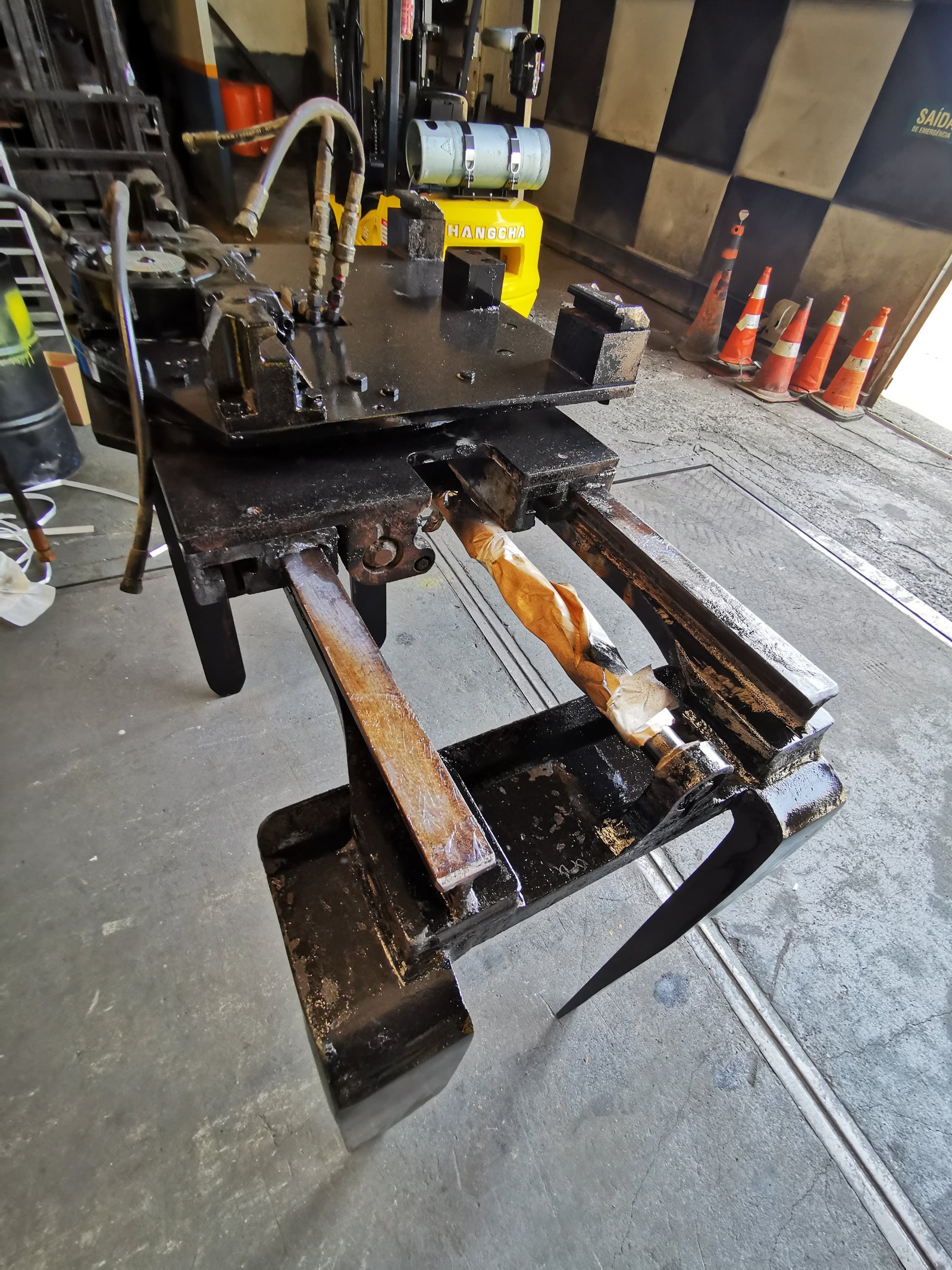 Clamps Garra Hidráulica Fardo - Cascade - 25 / 360