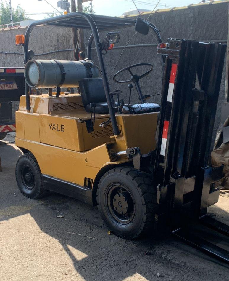 Empilhadeira Combustão - Yale - G83P050