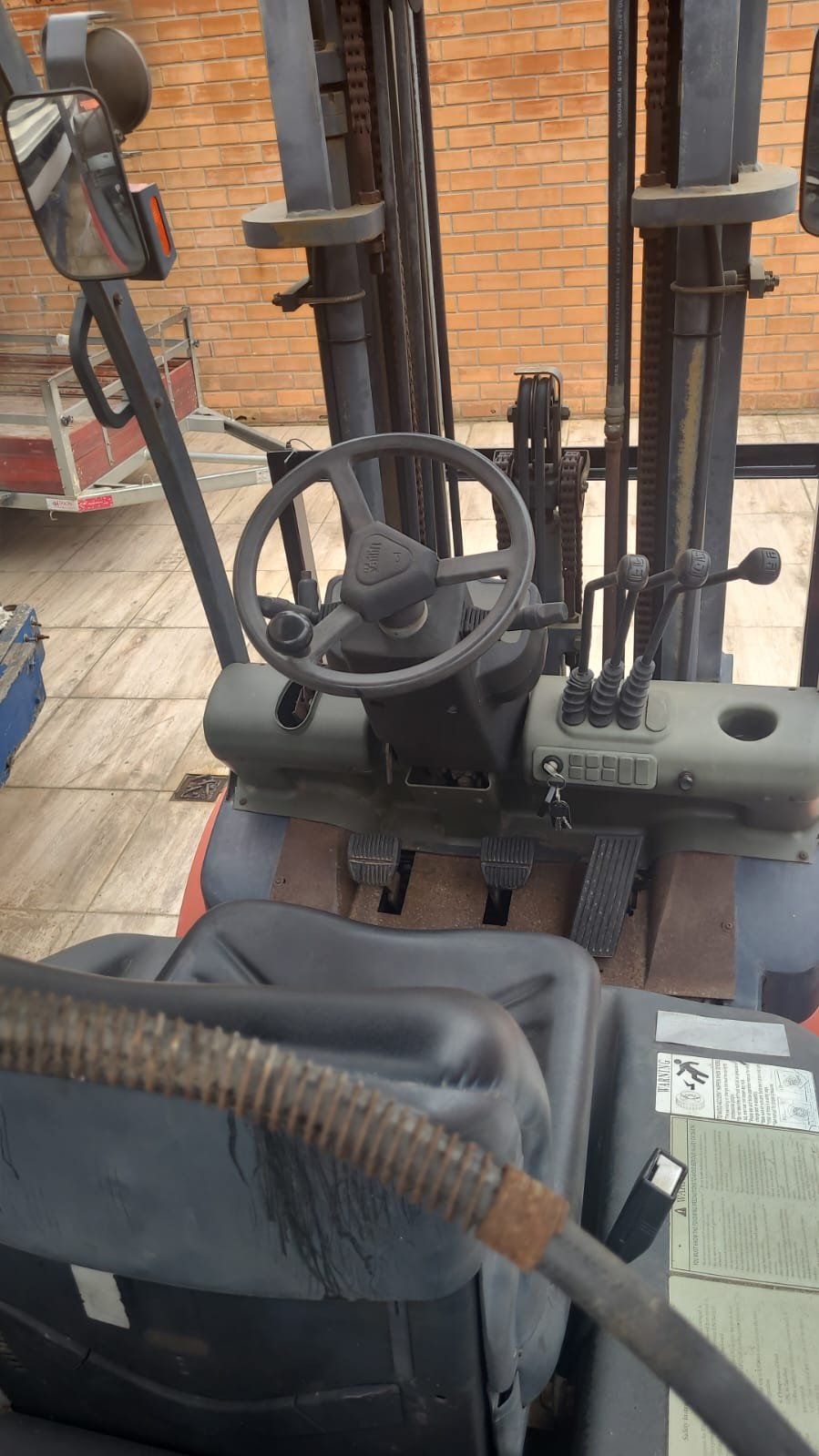 Empilhadeira Combustão - Tailift - FG25