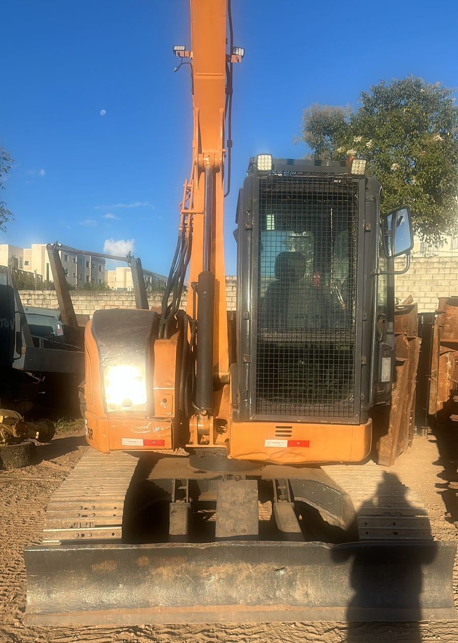 Escavadeira - Case - CX75 SR
