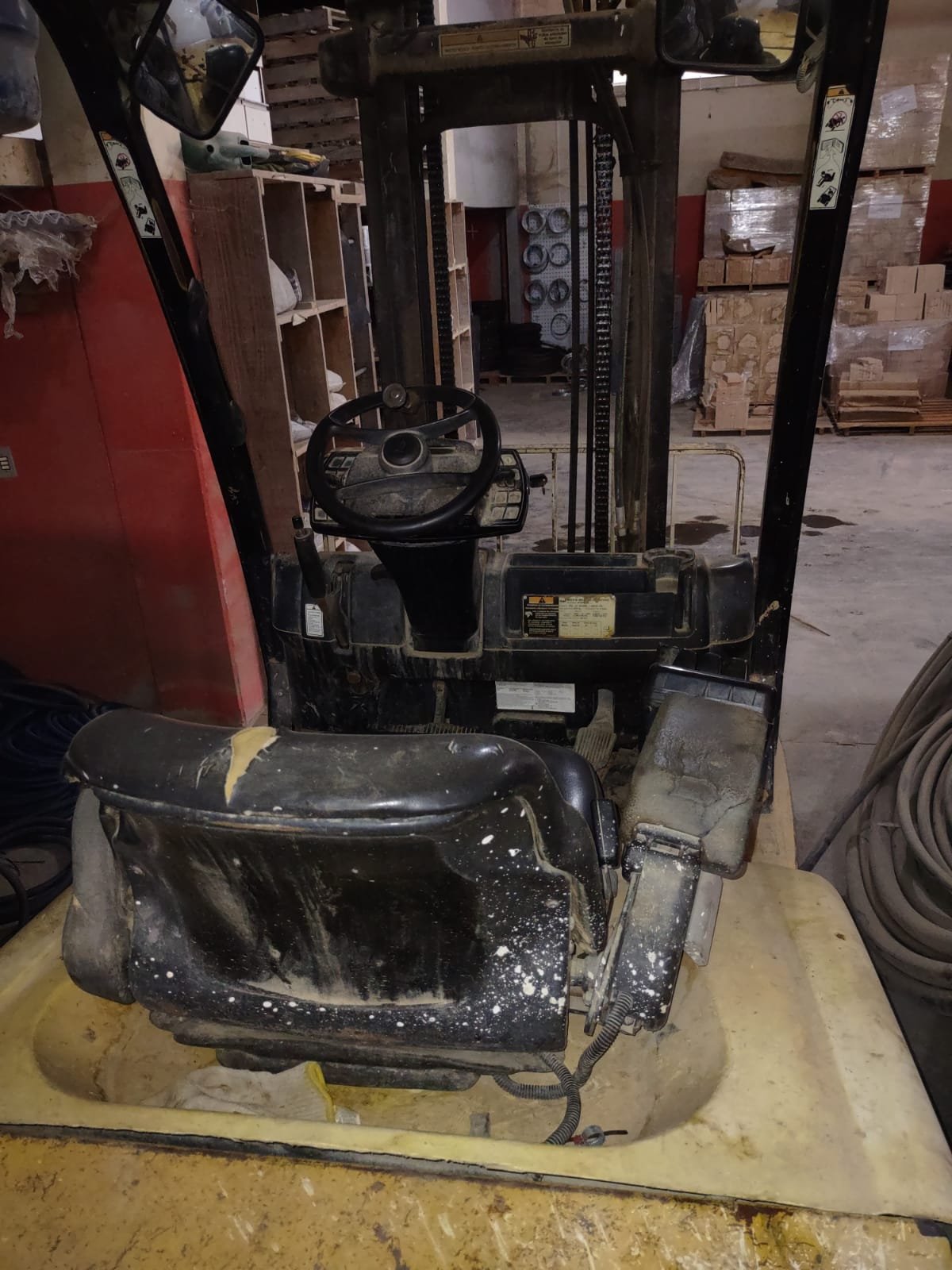 Empilhadeira Combustão - Yale - GP060VX