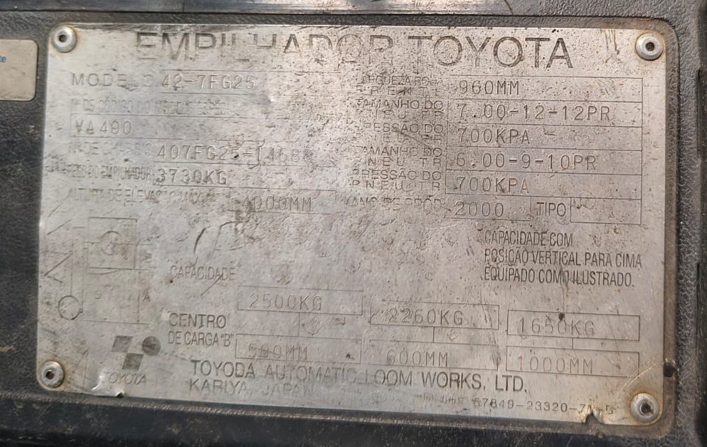 Empilhadeira Combustão - Toyota - 7FG25
