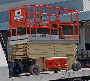 Plataforma Elevatória - JLG - 3246ES