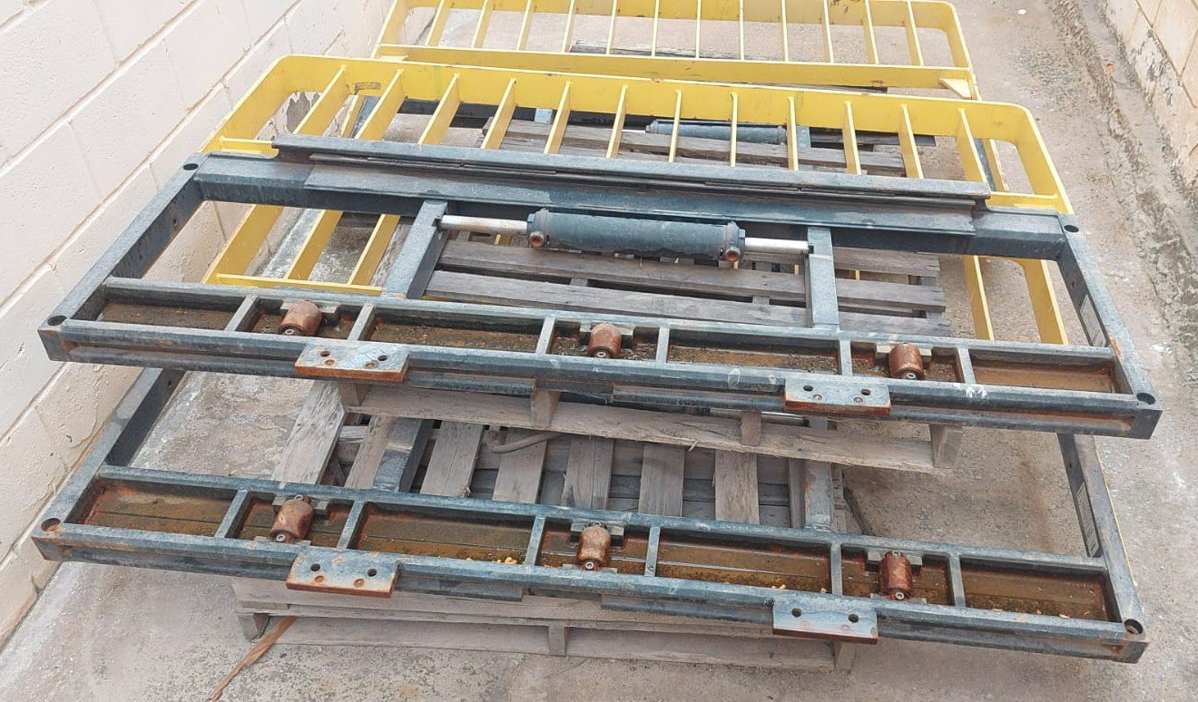 Empilhadeira Combustão - Hyster - H155FT