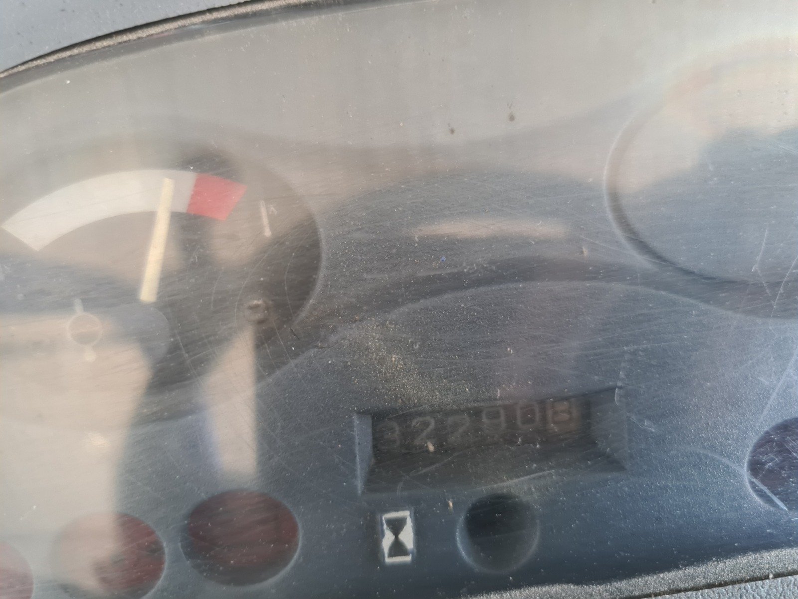 Empilhadeira Combustão - Komatsu - FG25