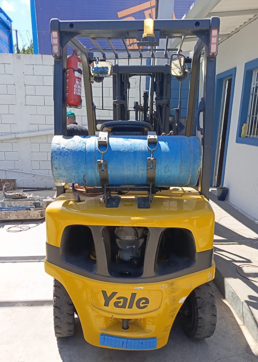 Empilhadeira Combustão - Yale - GP050VX