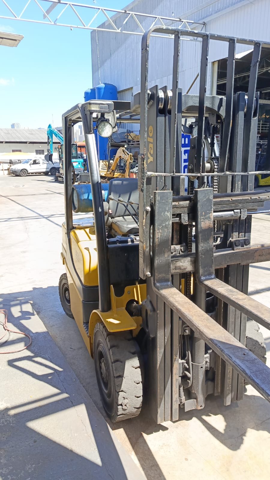 Empilhadeira Combustão - Yale - GP050VX