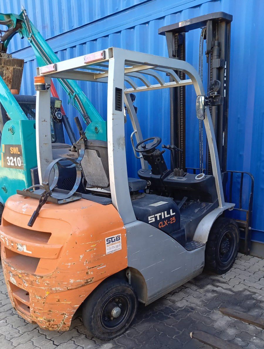 Empilhadeira Combustão - Still - CLX25