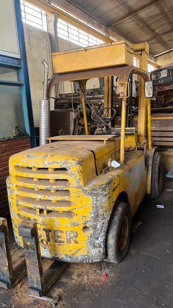 Empilhadeira Combustão - Hyster - H80J