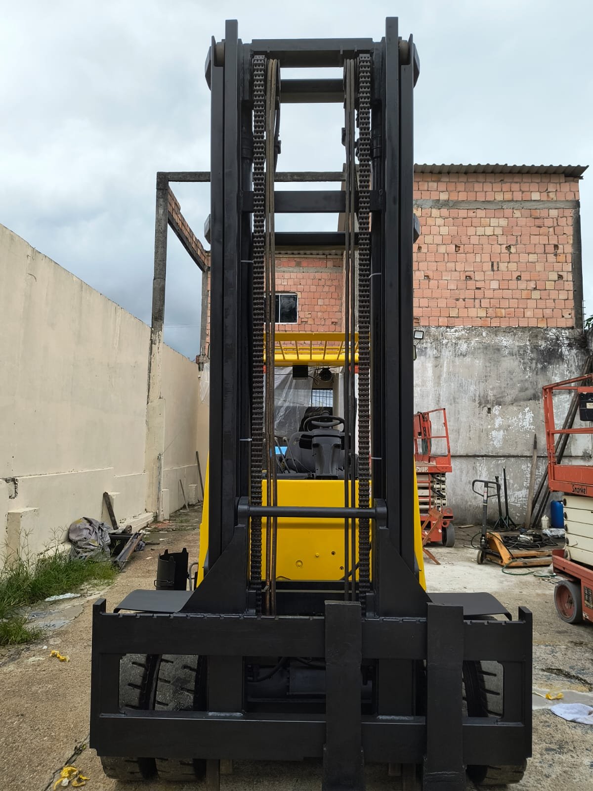 Empilhadeira Combustão - Hyster - H155FT