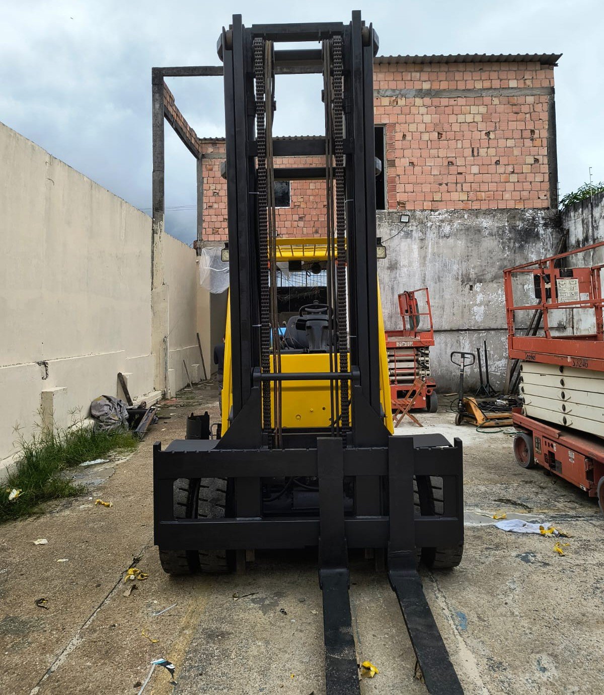 Empilhadeira Combustão - Hyster - H155FT