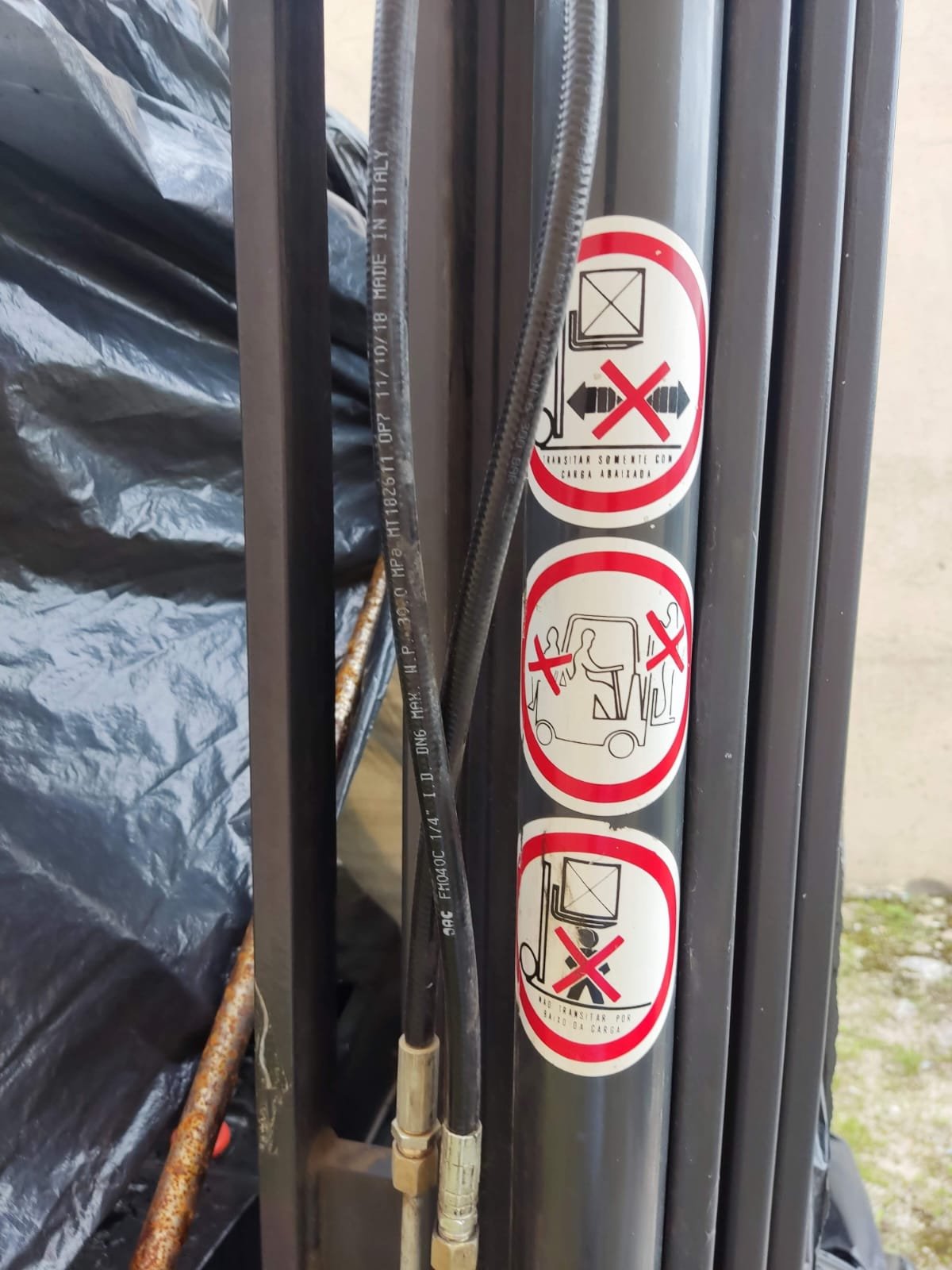 Empilhadeira Retrátil - Still - FME17