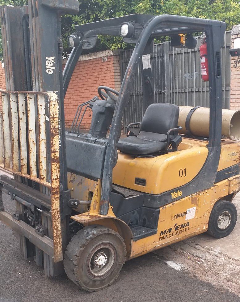 Empilhadeira Combustão - Yale - GP050LX