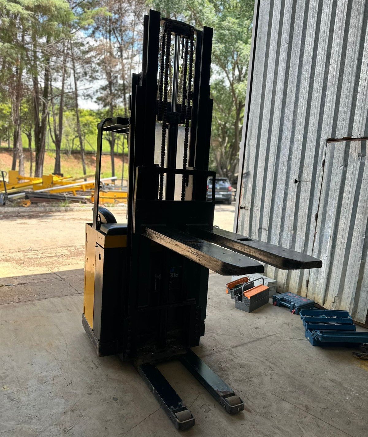 Empilhadeira Paleteira - Ameise - EKC 15G