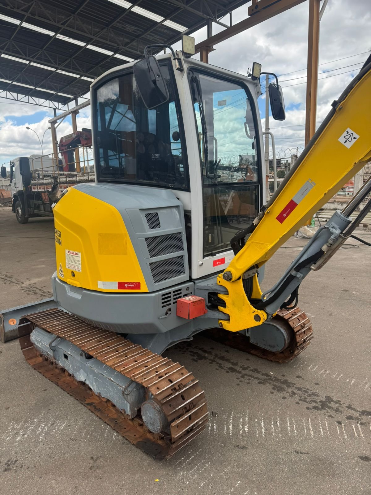 Mini Escavadeira - Wacker Neuson - EZ36