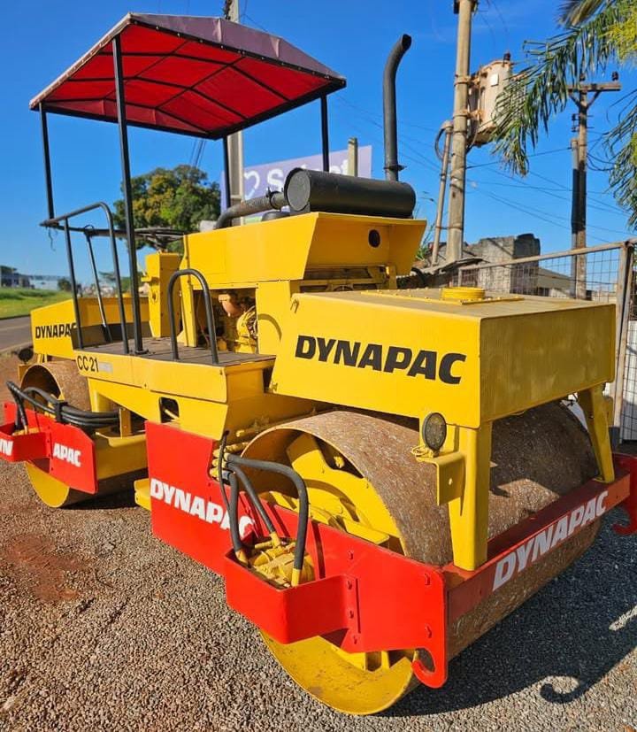 Rolo Compactador - Dynapac - CC21
