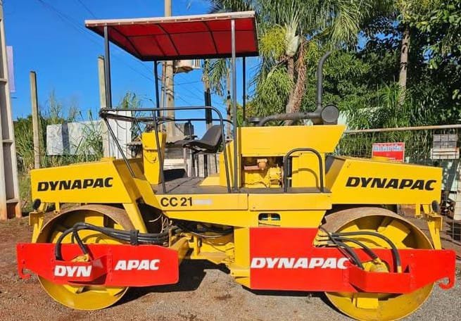 Rolo Compactador - Dynapac - CC21