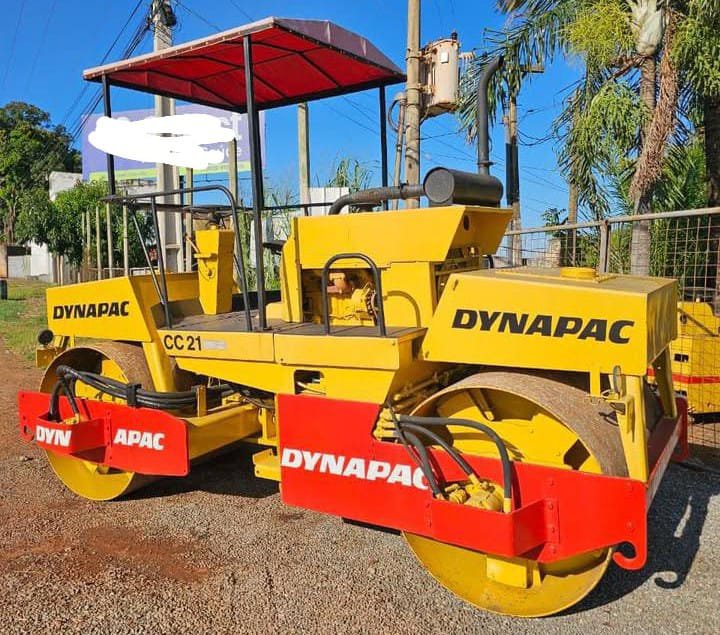 Rolo Compactador - Dynapac - CC21