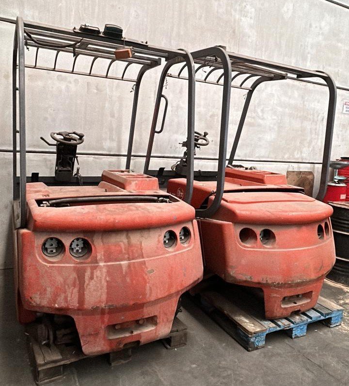 Empilhadeira Contrabalanceada - 02 Toyota / BT - CBE 3.0