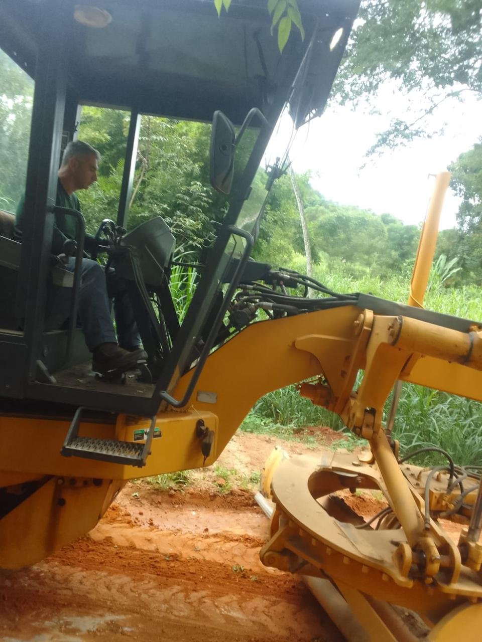 Motoniveladora - Volvo - G710