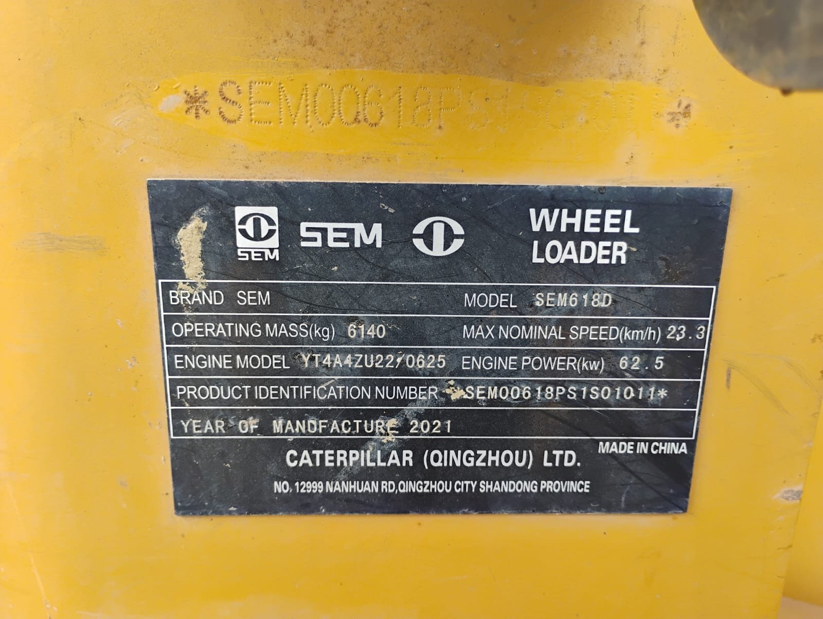 Pá Carregadeira - SEM - 618D