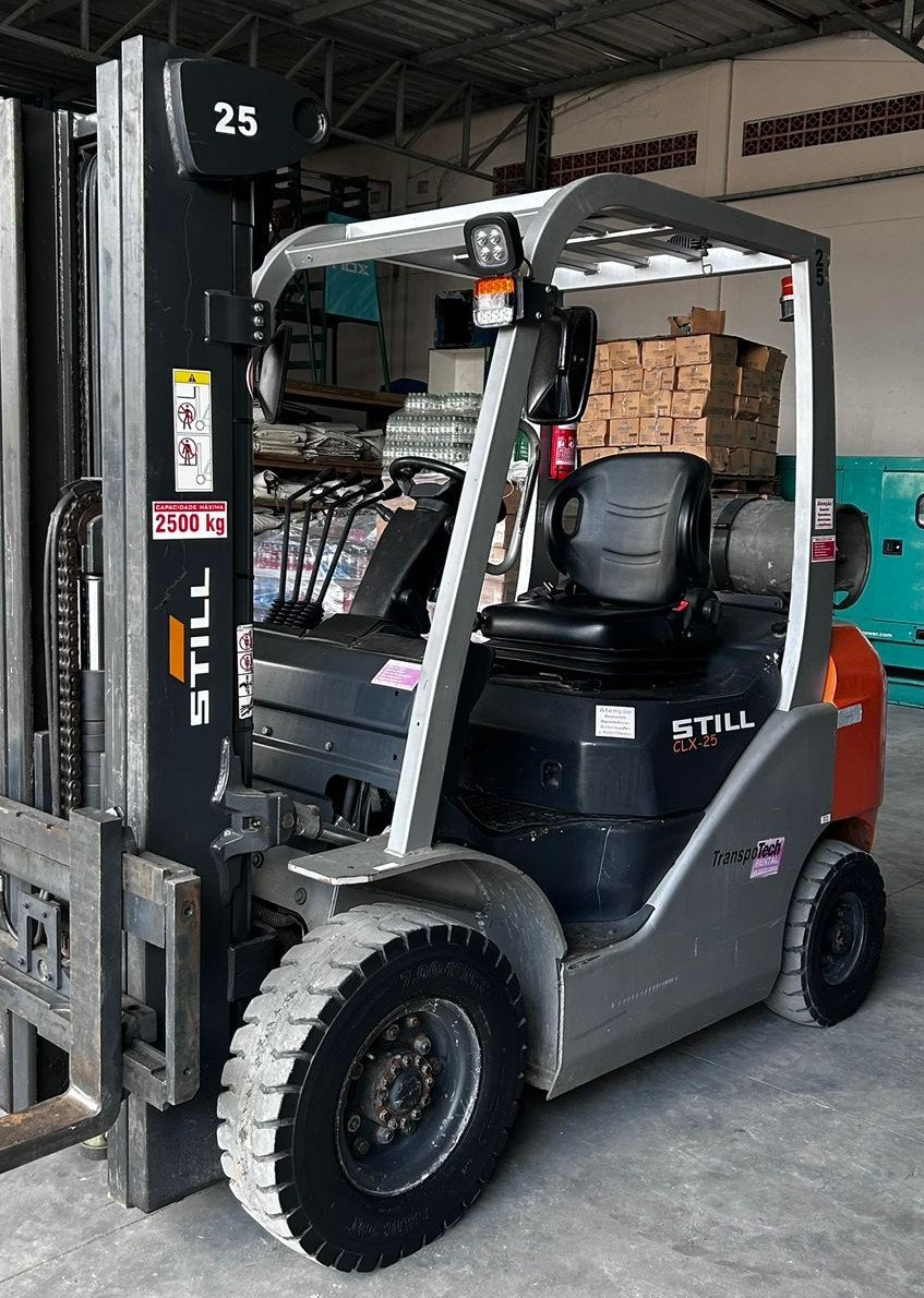 Empilhadeira Combustão - Still - CLX25