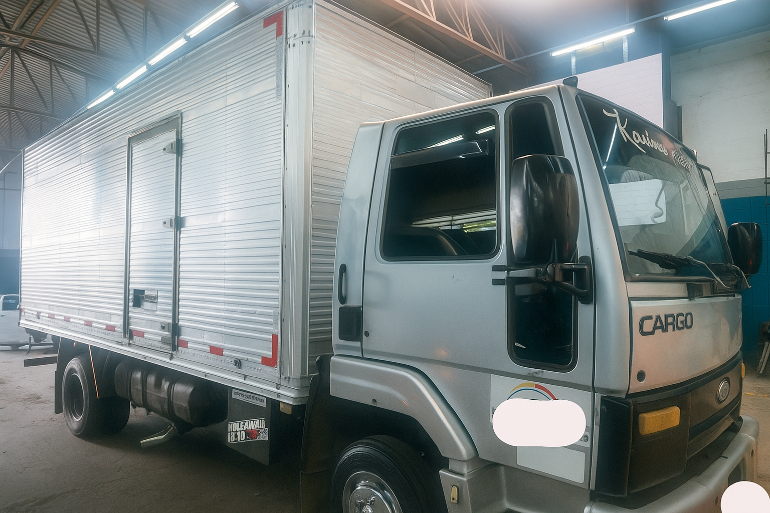 Caminhão - Ford - Cargo 712