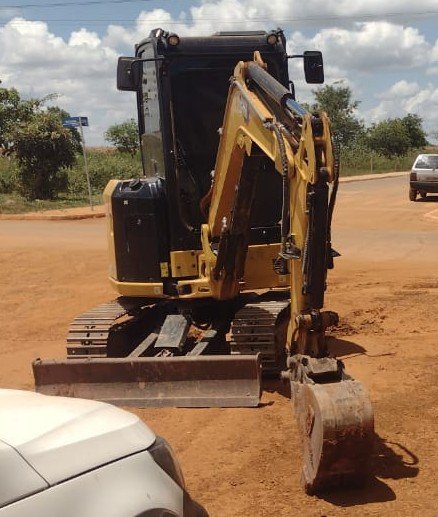 Mini Escavadeira - Caterpillar - 302.7